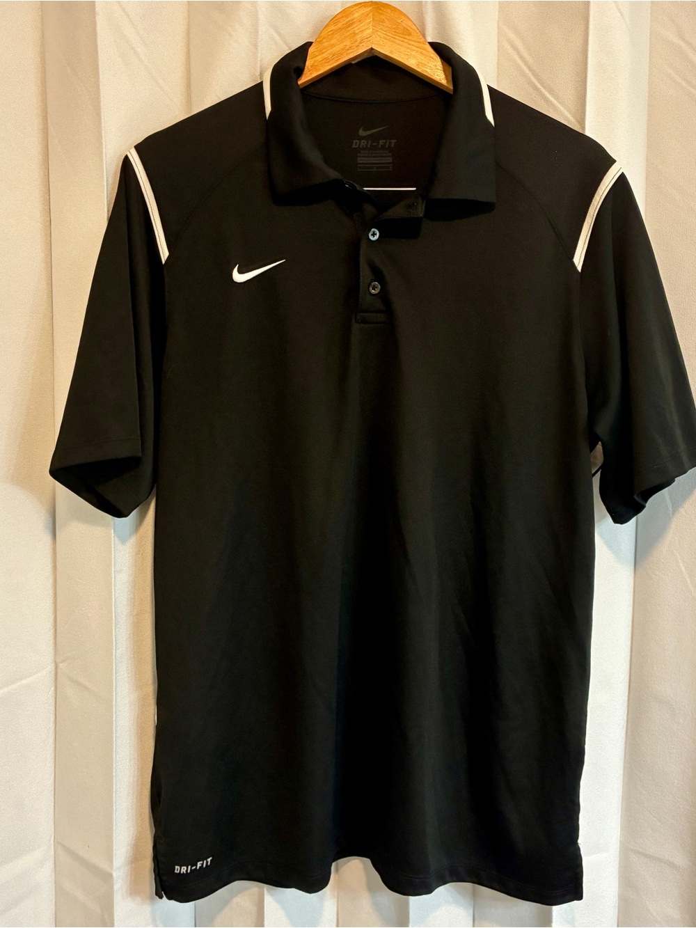 Nike Dri-Fit Black Polo with White Trim and Swoosh men’s golf large activewear